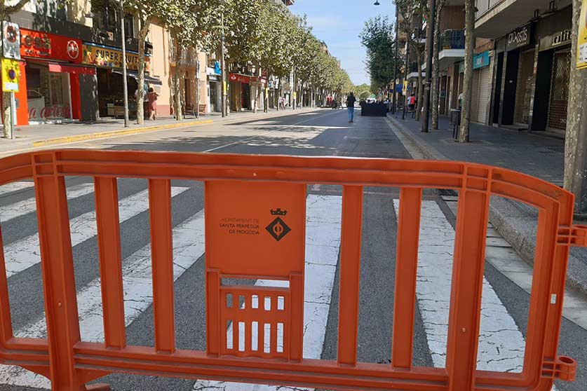 ✏️[NOTÍCIA]

Avui finalitza la programació de la Setmana Europea de la Mobilitat a #SantaPerpètua amb el Dia sense cotxes

Un tram de la Rambla i també del Passeig de la Florida estaran tancats al trànsit

+INFO👇👇
staperpetua.cat/menu-principal…