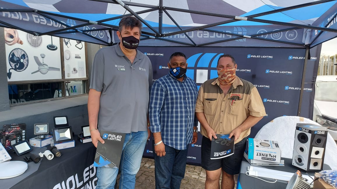 voltexsa's tweet photo. PioLED Lighting is hosting a Breakfast Run at Voltex Richards Bay this morning.
Everybody is welcome so pop in to see what is on offer.
#Voltex #YourElectricalConnection #VoltexFirst #PioLED #Electrical #Electrician #LED #Lighting #Flood #RichardsBay https://t.co/pnAyPlCyqa