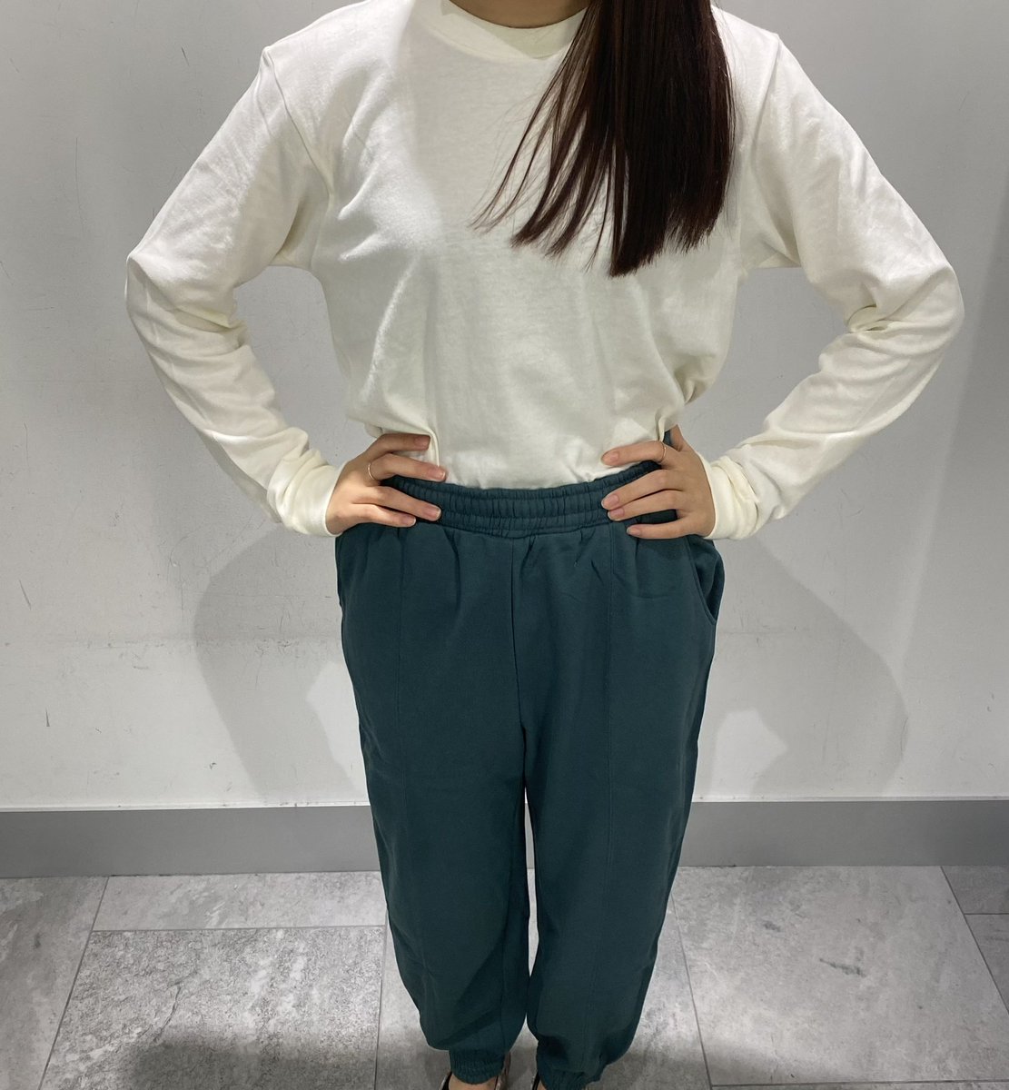 TOTOS60822869's tweet photo. スウェットに合わせても可愛い♥♥

 #TOTOSコーデ https://t.co/KQv0buNrhN