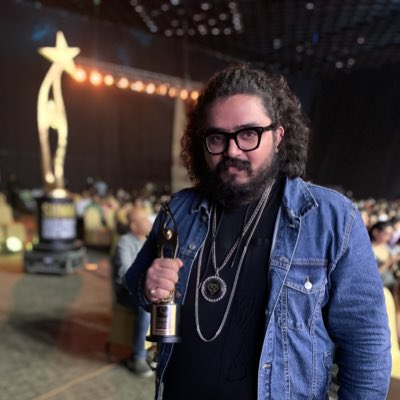 ShashankMusical's tweet photo. #NewProfilePic https://t.co/I7e6kndYQ1