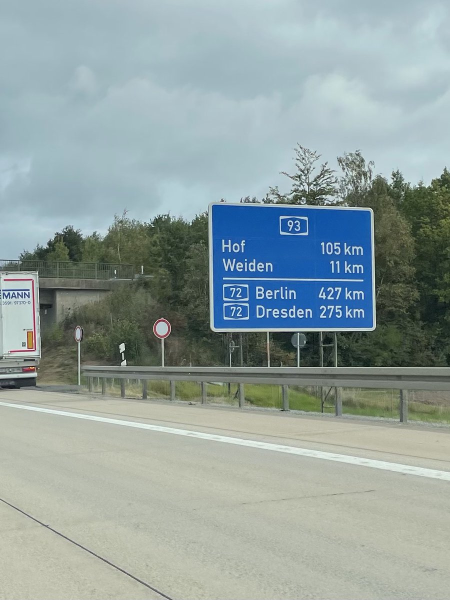AnnaNymchen's tweet photo. Ich möchte den @Opa_Homie grüßen https://t.co/7ayuxTrVPP