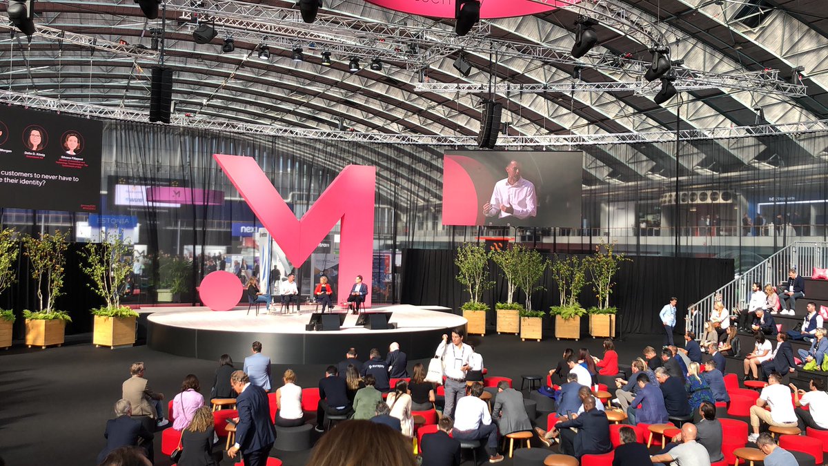MatthieuJolly1's tweet photo. Heard by @Echangeur at @money2020 from @Mastercard: « digital ID is a opportunity for banks to innovate in banking » in order to help and retain their customers #Money2020ECH #Money2020 #M2020EU https://t.co/DGwg9TOqzv