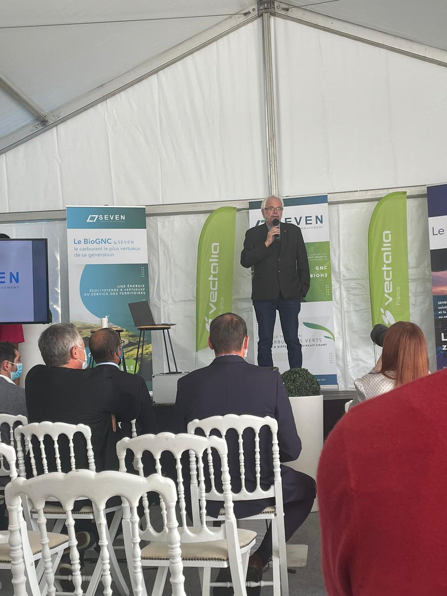 liselaure1's tweet photo. L’inauguration de la station #GNV #BioGNV de la ZAC de Torremila bat son plein. @PerpiMetropole leader dans le développement du #GazVert. Après la récupération des boues de la STEP de #Perpignan et le site de #methanisation BioRoussillon, place à la #MobiliteDurable ! #GRDF https://t.co/eW92EDQzKr