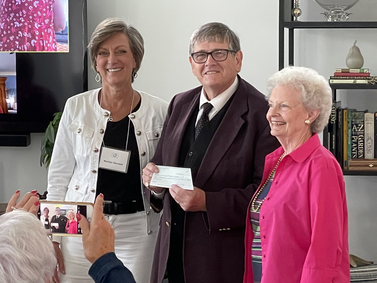 SCWomansClub's tweet image. SCWC donates $2300 to @WardHallPF from Chef Scott Broussard’s Cooking Show via Zoom and The Kitchen @StudioBleubird Thank you!