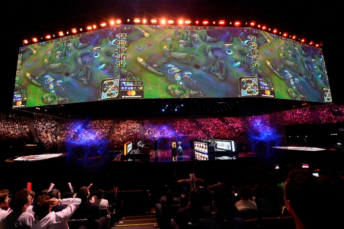 naomisu10's tweet photo. Gamers！Join us on Wednesday 22nd, Sep, 8PM (UTC+8) to take a look at an immersing mini-pro using in Esport competition and learn 
Register now：https://t.co/2xQdHikHjh
#esports #exportscompetition #rgblink #videomixer #videoswitcher #livestreaming https://t.co/2ELHJ8bGWq