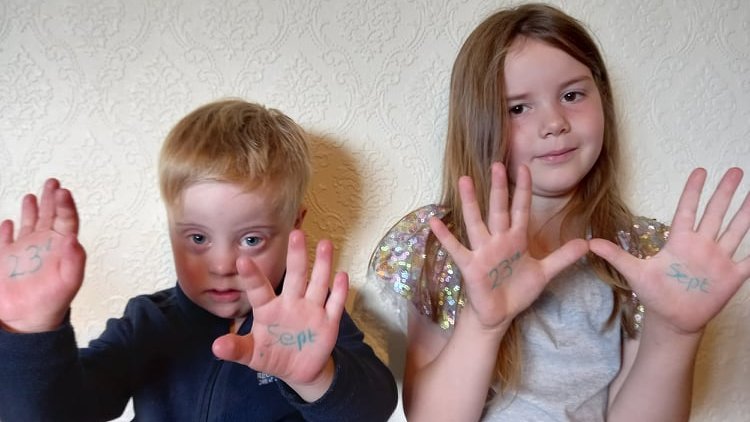 DiffAbilityCIC's tweet photo. #ImWithHeidi #ImWithAiden #STOP #DownRightDiscrimination

Meet at the High Court London 9.30am Thursday 23rd Sept to support @HeidiCrowter95 &amp; MeAndTheLittleFire as the court read their ruling at 10.30am #HearOurVoice #NoPlaceForHate https://t.co/QfJNF4LapU