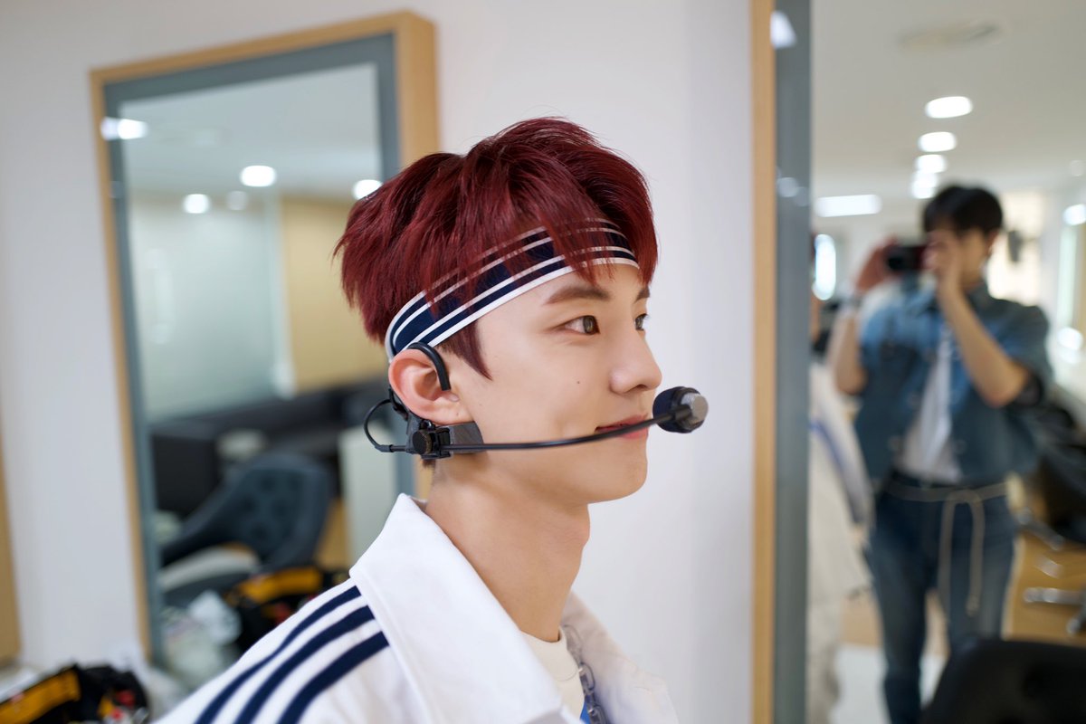 야 분위기왜이래?