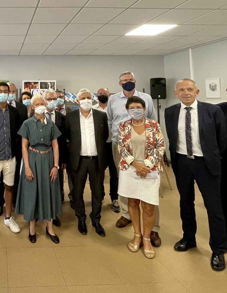 GersEnCommun32's tweet photo. 🇫🇷 Jeudi 16 septembre, le Gers accueillait la Ministre déléguée à l’insertion, Brigitte Klinkert 🧑🏼‍💼
📂 @pmartin_32 Président du département, @CharletteBoue @helenerlbt  et @NBarrouillet conseillères départementales, lui présentaient plusieurs dispositifs d’insertion : https://t.co/24ZX4I16EG