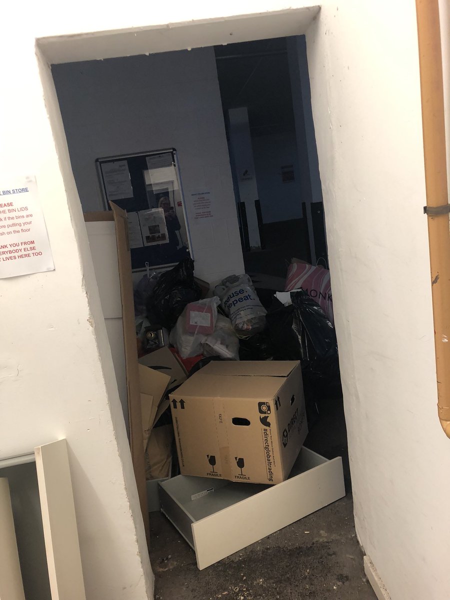 newme107's tweet photo. @RendallRittner since you took over the management of broughton house in Sheffield the cleanliness is absolutely disgusting - what do people pay service charge for - rat invested areas and a fire risk - sort it out #disgrace #sheffieldissuper #rendallrittner https://t.co/MxfDfIdm0U