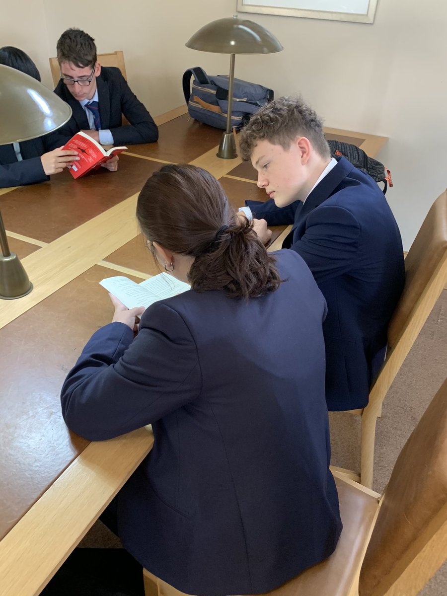 DenstoneEAL's tweet photo. First Peer Reading session for our international students. Great attendance @DenstoneEnglish @DenstoneCollege @DenstoneLibrary #literacyskills https://t.co/8o8yzbkPfy