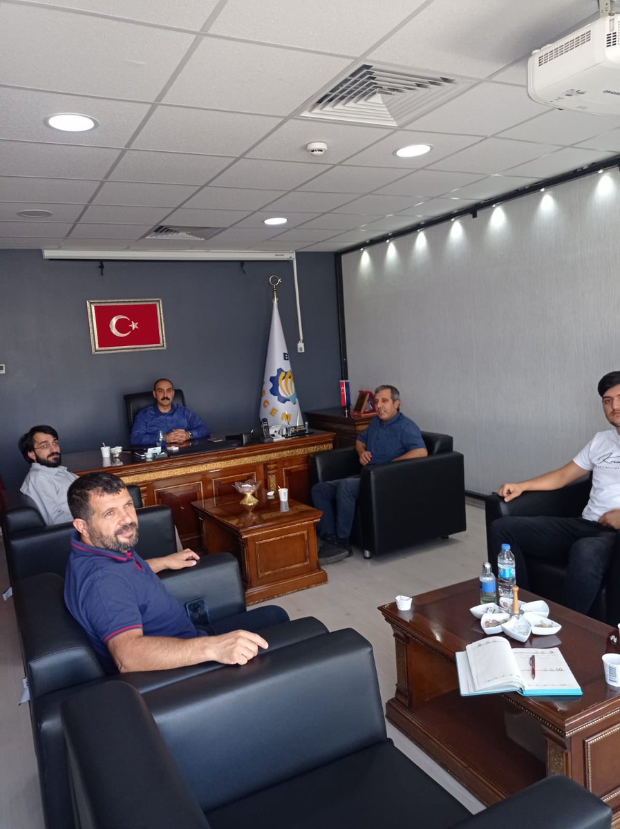 İŞGEM firmalarımızdan gıda sektöründe faaliyet yürüten girişimcilerimizle toplantı yapıldı.
📌Cihatbey Baharat
📌Sas Süt ve Süt Ürünleri
📌Beritan Süt Ürünleri
📌Muaz Efendi Lokumları
📌Mim Gıda