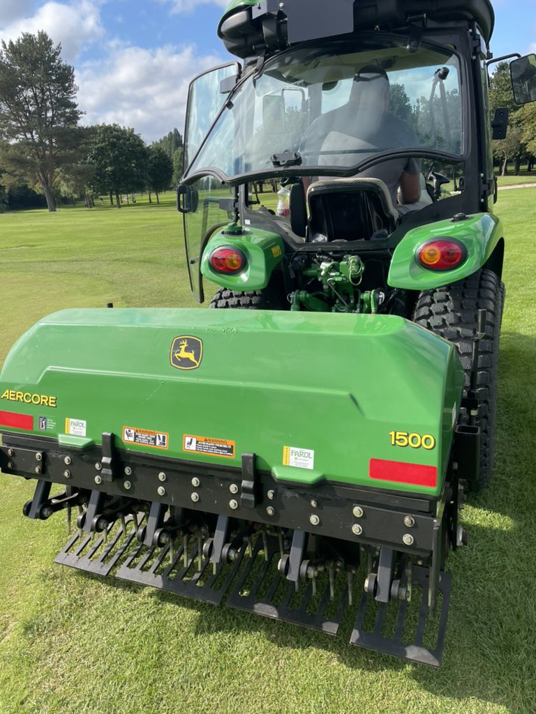 CalderfieldsGCC's tweet photo. Delighted to have the John Deere 3046R on demo this week from @FarolLtd thanks to Jabob Sellis for arranging. Our greens are receiving a pre winter tine. #arecore #greensmaintenance #compacttractor https://t.co/cd3kSyr5iN