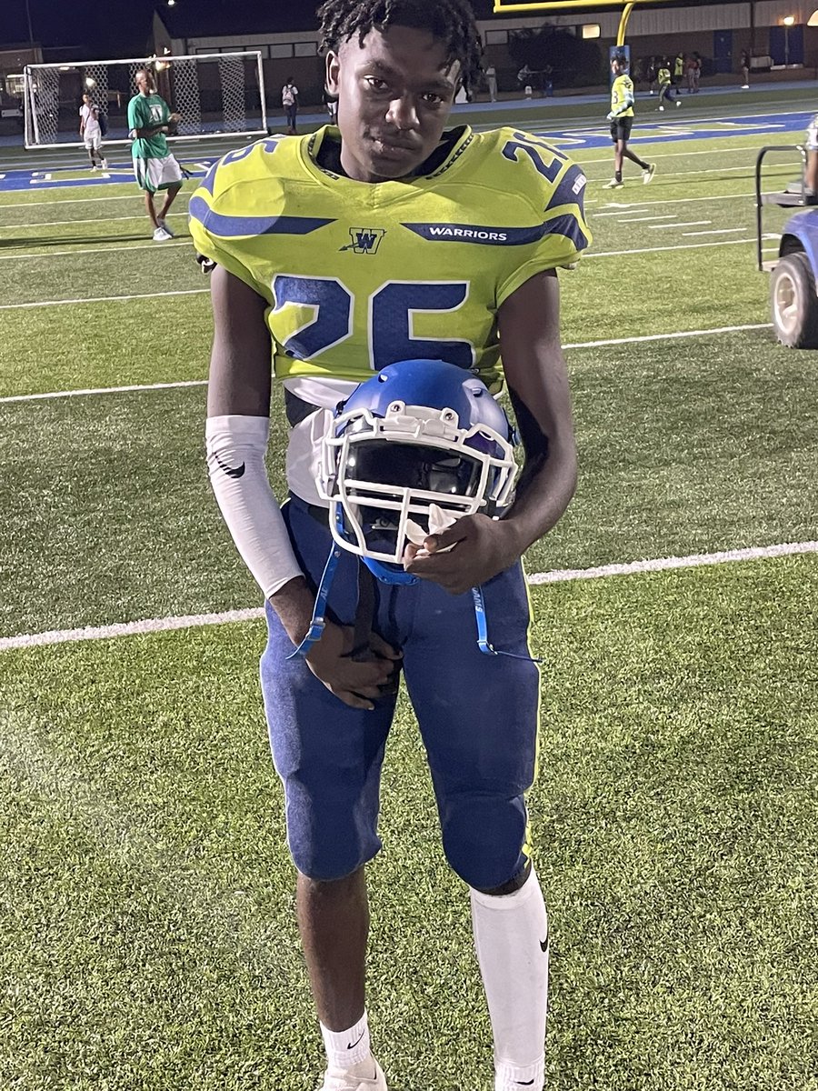 Sosa_migo59's tweet photo. Gameday for my son @bryant_jamier and the Winton woods Middle school vs west clermont https://t.co/n54CbaQR9w