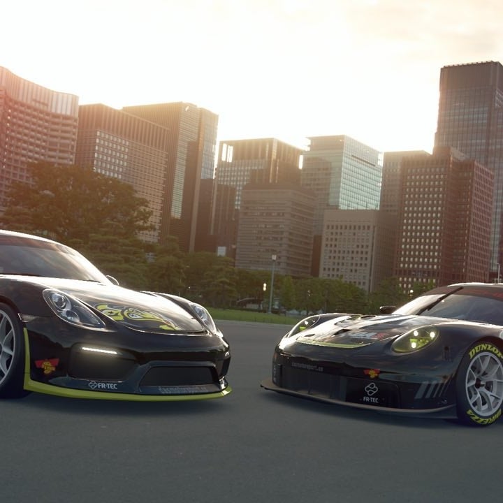 Victoria trabajada de <a href="/97JavierMartin/">Javier Martin</a> en la Porshce Supercup III de <a href="/ZGZRallyTeam/">ZGZ RALLY TEAM Simracers</a>  Mucho nivel en pista, aunque logramos acabar en lo más alto del podio. ¡Vamos hoy a por más!

#beDAS 
#DAScompetición 
#DASmotorsport 
#acorrerenlaplay 

(1/3)