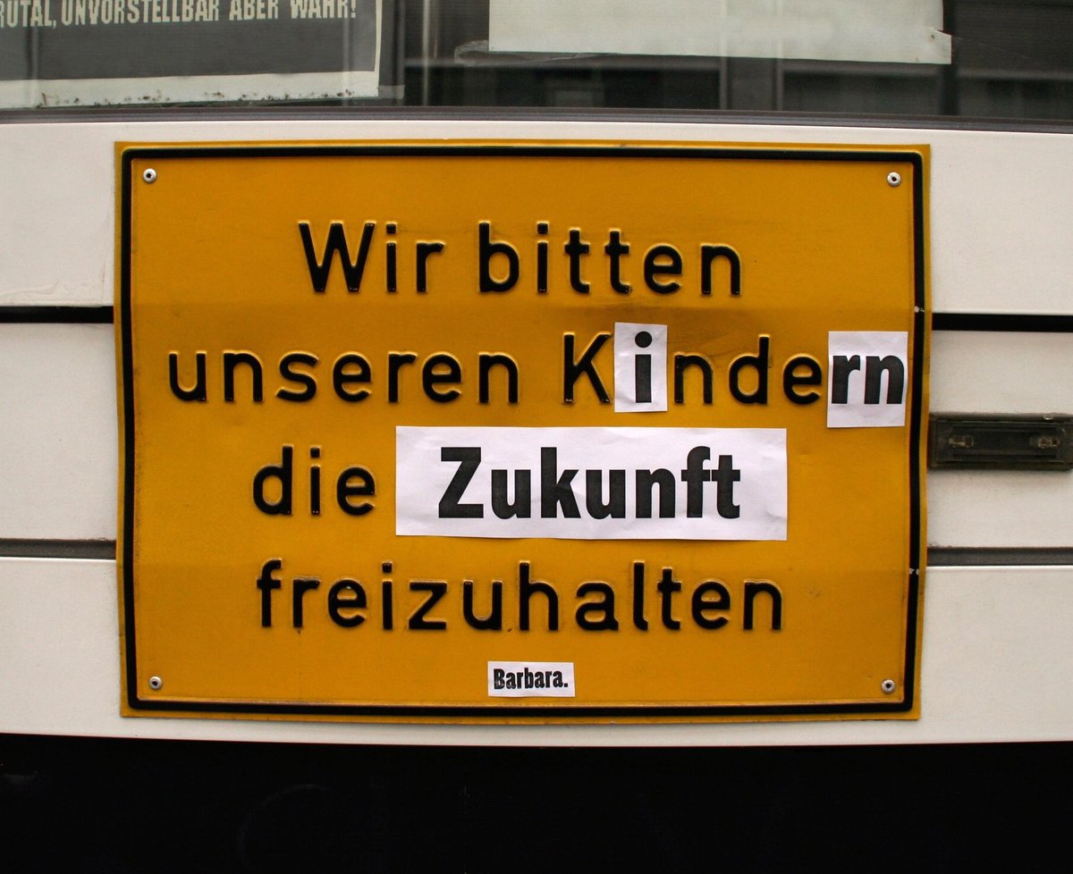 echtbarbara's tweet photo. #Kinder #Zukunft #Schilder #btw21 https://t.co/CaLqdrmEyk