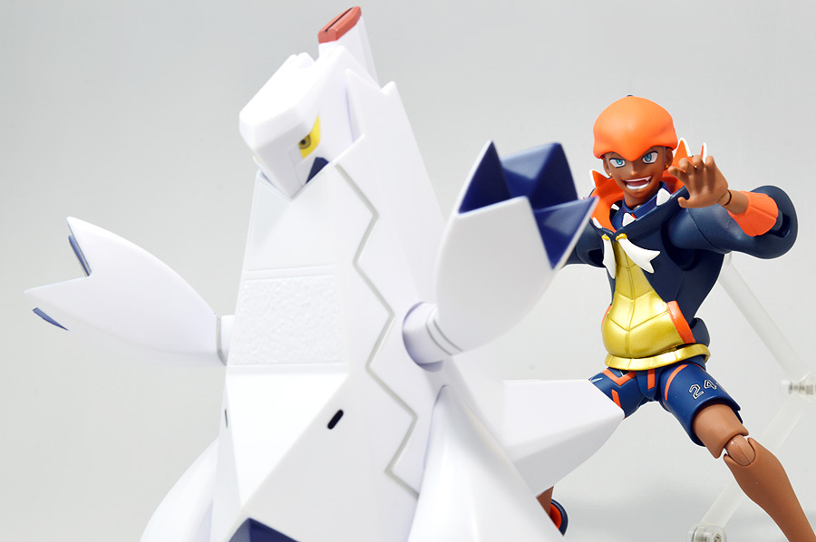 ポケモンセンターオリジナル figma キバナ 可動フィギュア Amazon.co.jp: ポケモンセンターオリジナル figma キバナ : おもちゃ