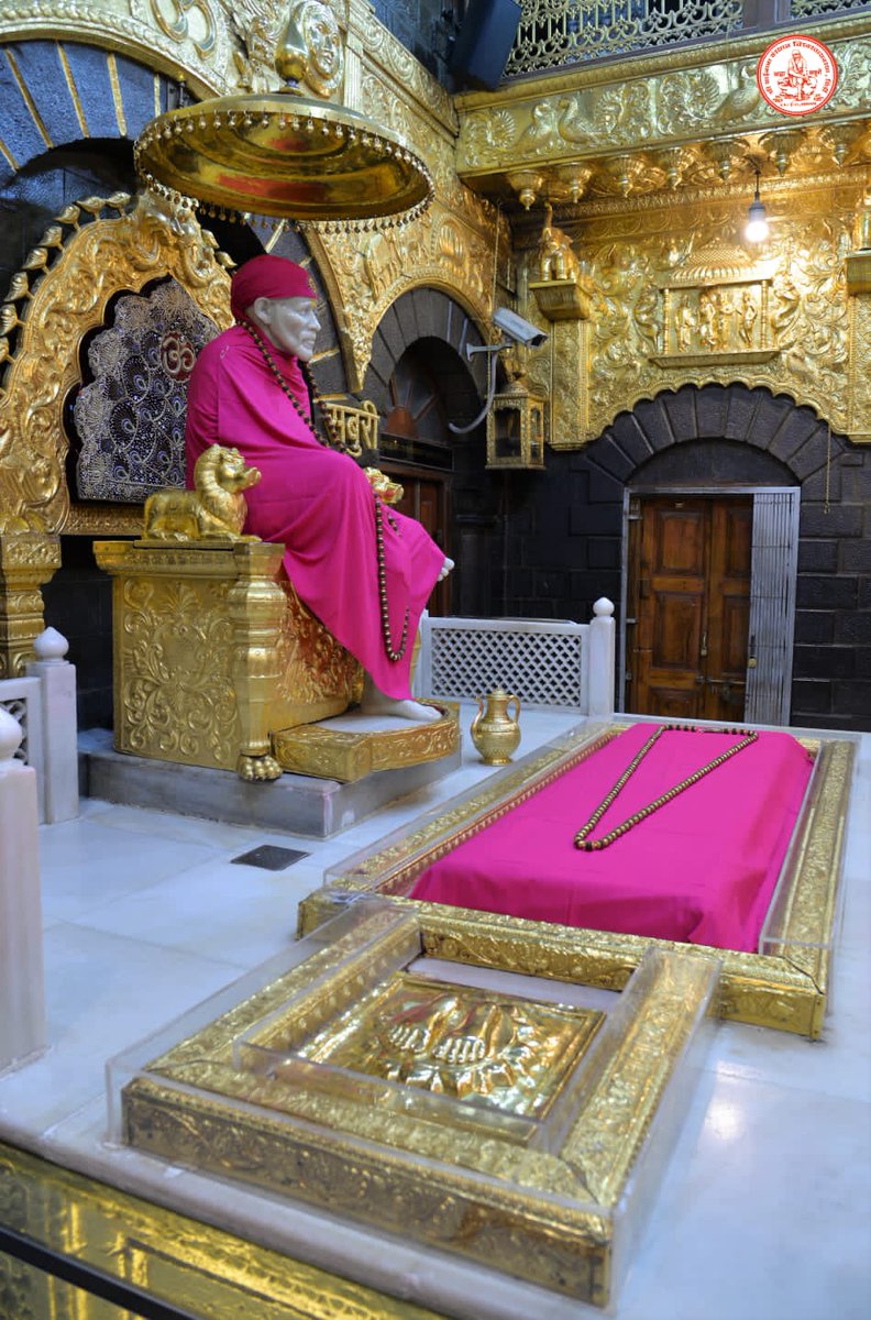 SSSTShirdi's tweet image. *!! ॐ साई राम !!*
*श्री साईबाबा संस्थान विश्वस्त व्यवस्था,शिर्डी*
*!! ॐ Sai Ram !!*
*Shri Saibaba Sansthan Trust, Shirdi*
*आरती :- शेजारती*
 *बुधवार २२ सप्टेंबर २०२१*     
*Aarti* :- *Shejaarti*
*Wednesday 22 September 2021*