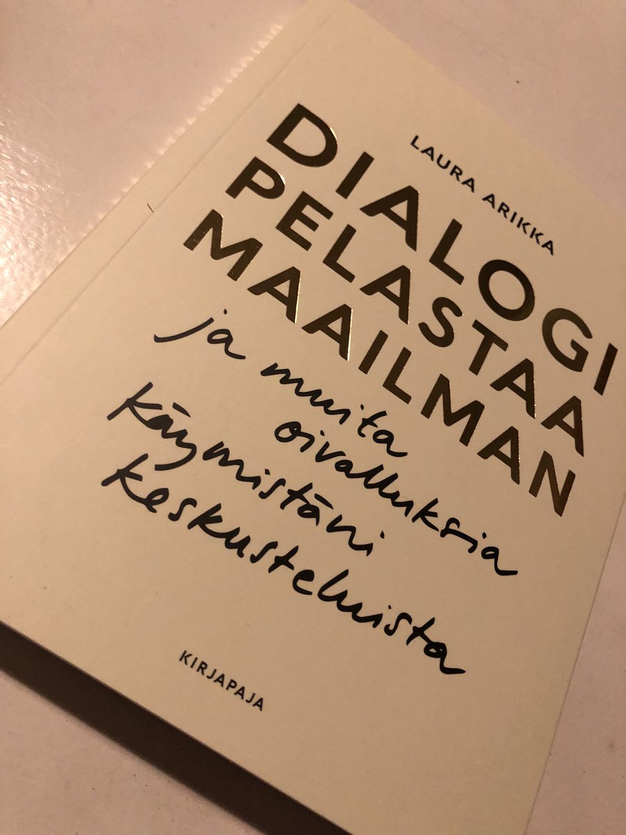 Tänään posti toi jo pitkään lukulistalla olleen, odotetun teoksen. Suurella mielenkiinnolla tartun tähän @LauraArikka’n #dialogi’a käsittelevään lukuelämyksen. 📚