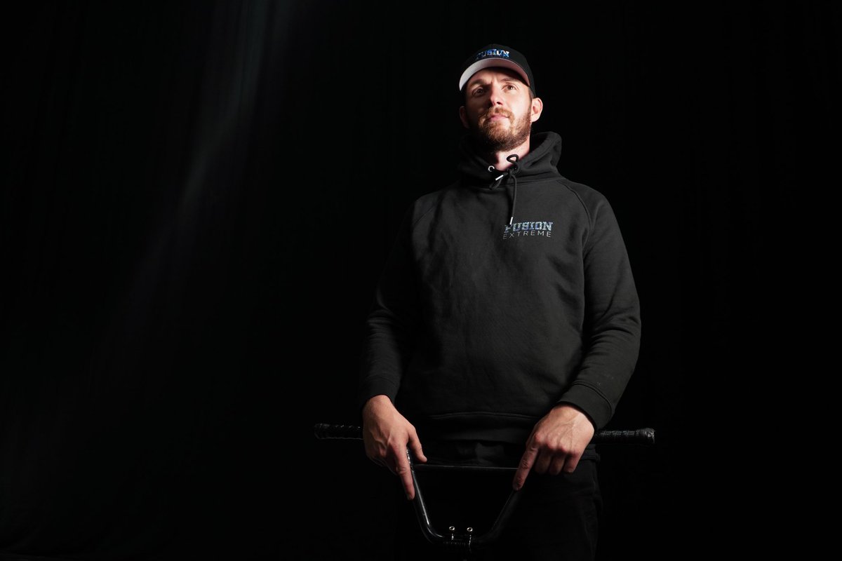 MattiHemmings's tweet photo. Thanks to @Rotolight for lending us a light @ukphotoshow it worked a treat!! @Fusion__Extreme #FusionExtremecrew #FusionExtreme https://t.co/WKoa7O2XXK