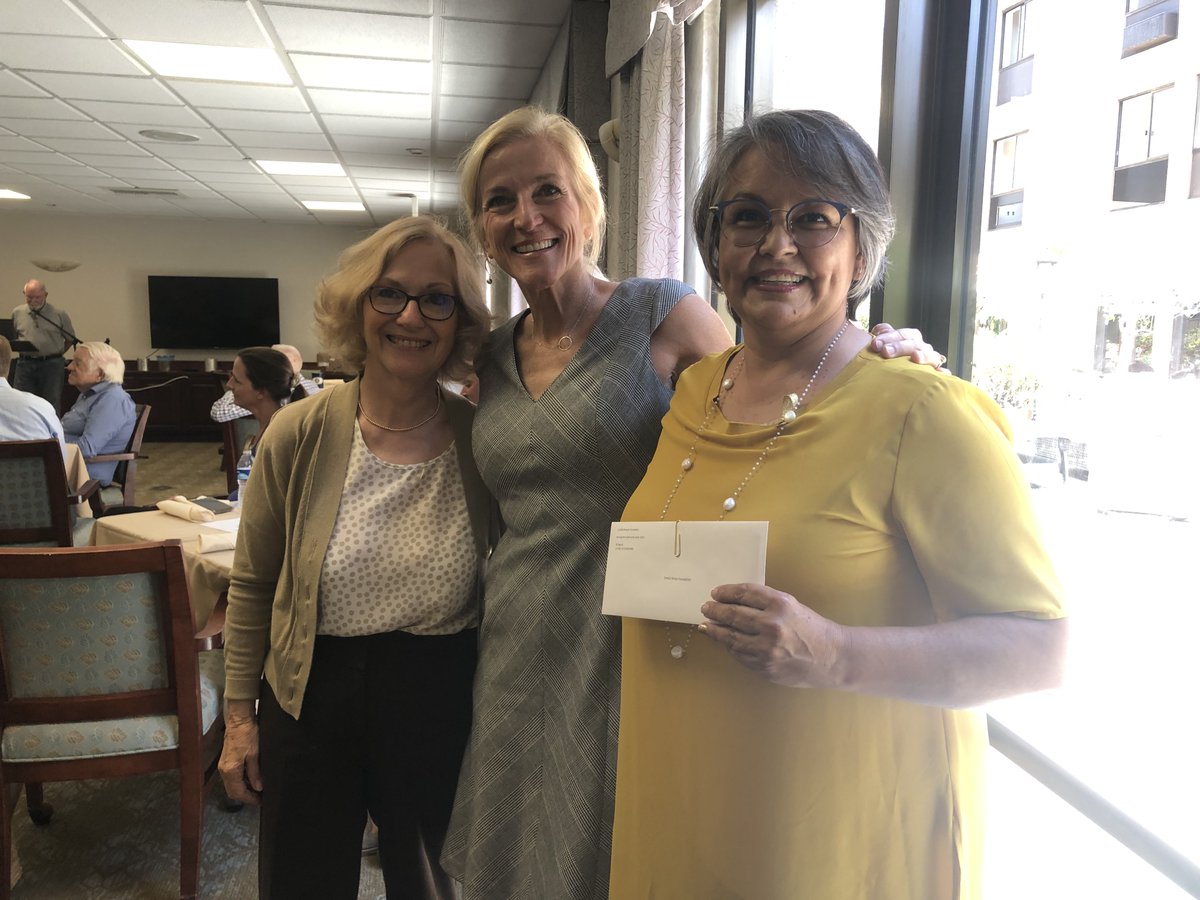 ENFHope's tweet photo. Thank you to our friends from Kiwanis Club of La Jolla for supporting our Ride with Emilio free transportation program. They generously donated $2,000 to help us make sure no child misses a medical treatment due to lack of transportation. Thank you!  #enfhope #community https://t.co/Tc2FDxWuHu