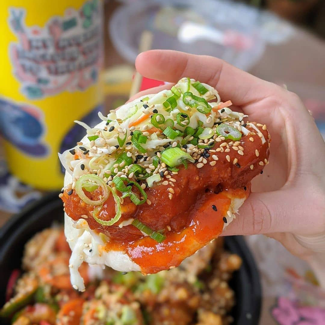 Hungry for something new? Knight Stop inside <a href="/ucfSU/">UCF Student Union</a> is featuring a different local eatery each week in September! 

Chow down on Hot Asian Buns through Friday, and 
<a href="/smokeanddonuts/">Smoke & Donuts®</a> returns next week (9/27–10/1).