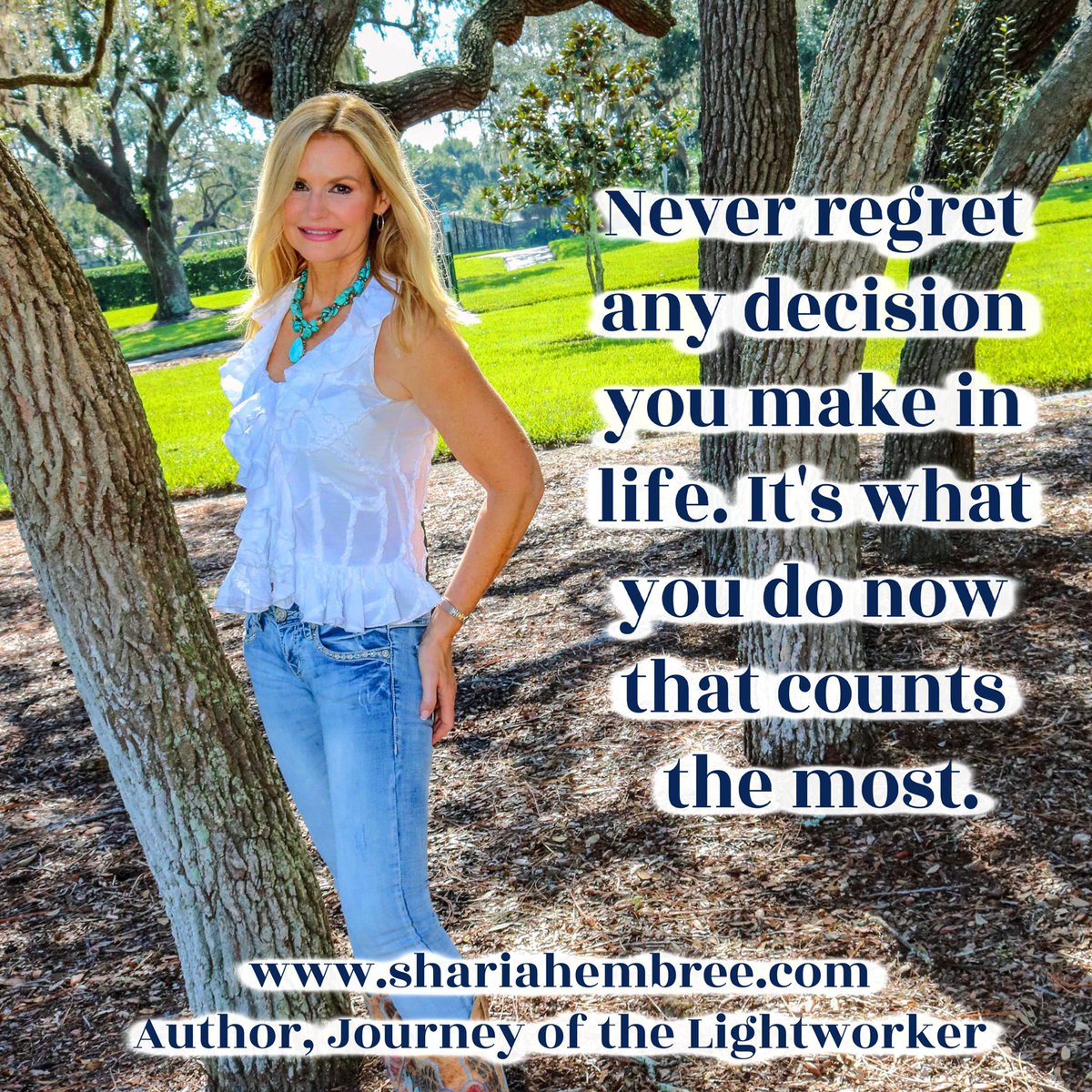 shariahembree's tweet photo. #peacefulmindpeacefullife #spiritjunkie #spirtualpractice #lightworker #lightworkers #motivationalquotes #mindfulness #wordsofwisdom #positivevibes #positivequotes #positivethoughts #positiveenergy #inspirationalquotes #wednesdaywisdom #wednesdaymotivation #lawofattraction https://t.co/ZCLIlrjuQL