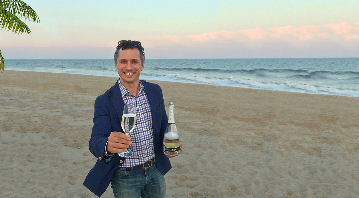 Making excellent #prosecco and sharing it with others was David Noto's guiding purpose for launching Altaneve #sparklingwine. @Altaneve @Peninablogger #winetasting #italianwine #wine

santemagazine.com/passion-dedica…
