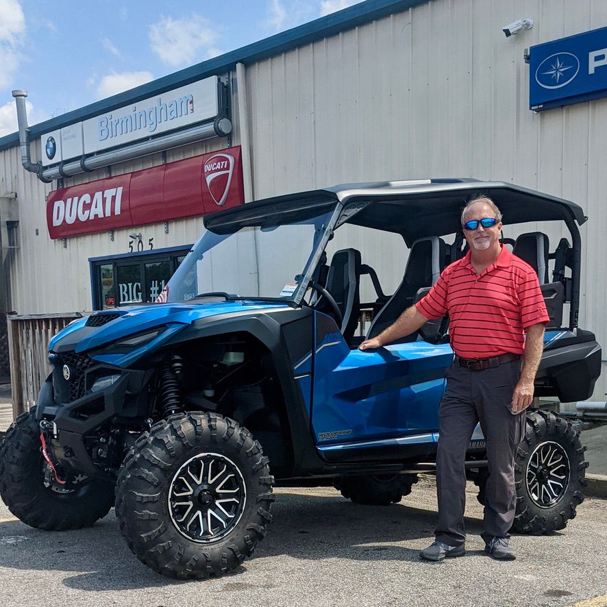 Mr. Martin is ready for any task with his new Yamaha R-Max4 LE! #yamahaoffroad #rmax #rmax4 #big1family