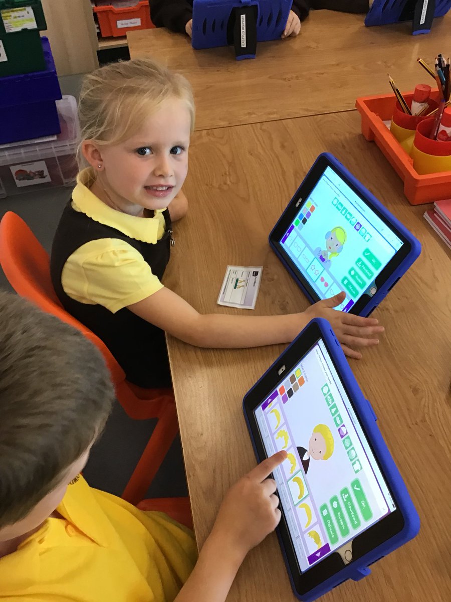 EastfieldPSHull's tweet photo. 2HL have used the iPads to create and edit their own avatar and backgrounds using purple mash #epscompute #epscomputing #2HL https://t.co/H9Uk6Wngkd