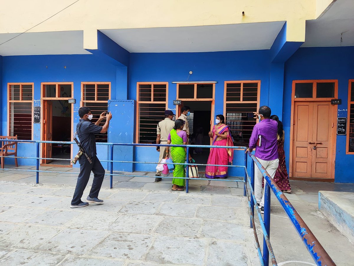 kkhswgl's tweet photo. @KeerthyMadam Our school is leading example in maintaining hygiene and sanitisation. Would request you to visit our school to understand our commitment towards students’ and staffs’ Health and safety. 3/3 https://t.co/nXvmaKo8rR