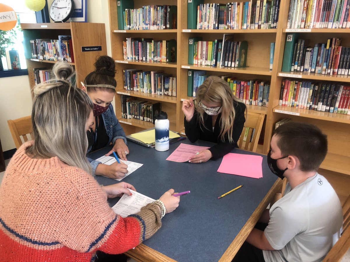 ParkerFarmsES's tweet photo. PF was so excited to learn alongside @AnnEliseRecord & @cmadancy as we journey together down the path of truly understanding our Ss mathematical thinking! Thank you for a great afternoon! #BringIt #AnythingIsPAWsible #Mathminded #PFpride 🎉💙🐶🐾🔢✖️➕ https://t.co/AQTTAkB7Ca