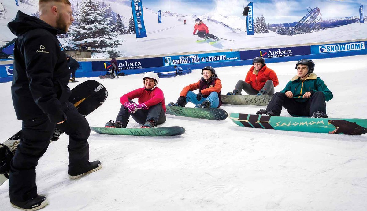 Do you see yourself as a ⛷️ or a 🏂? At the SnowDome you can learn either one or even both... grab a lesson this September and enjoy 45% off! 

Big Snow Savings 😀 hubs.la/H0XVHTf0