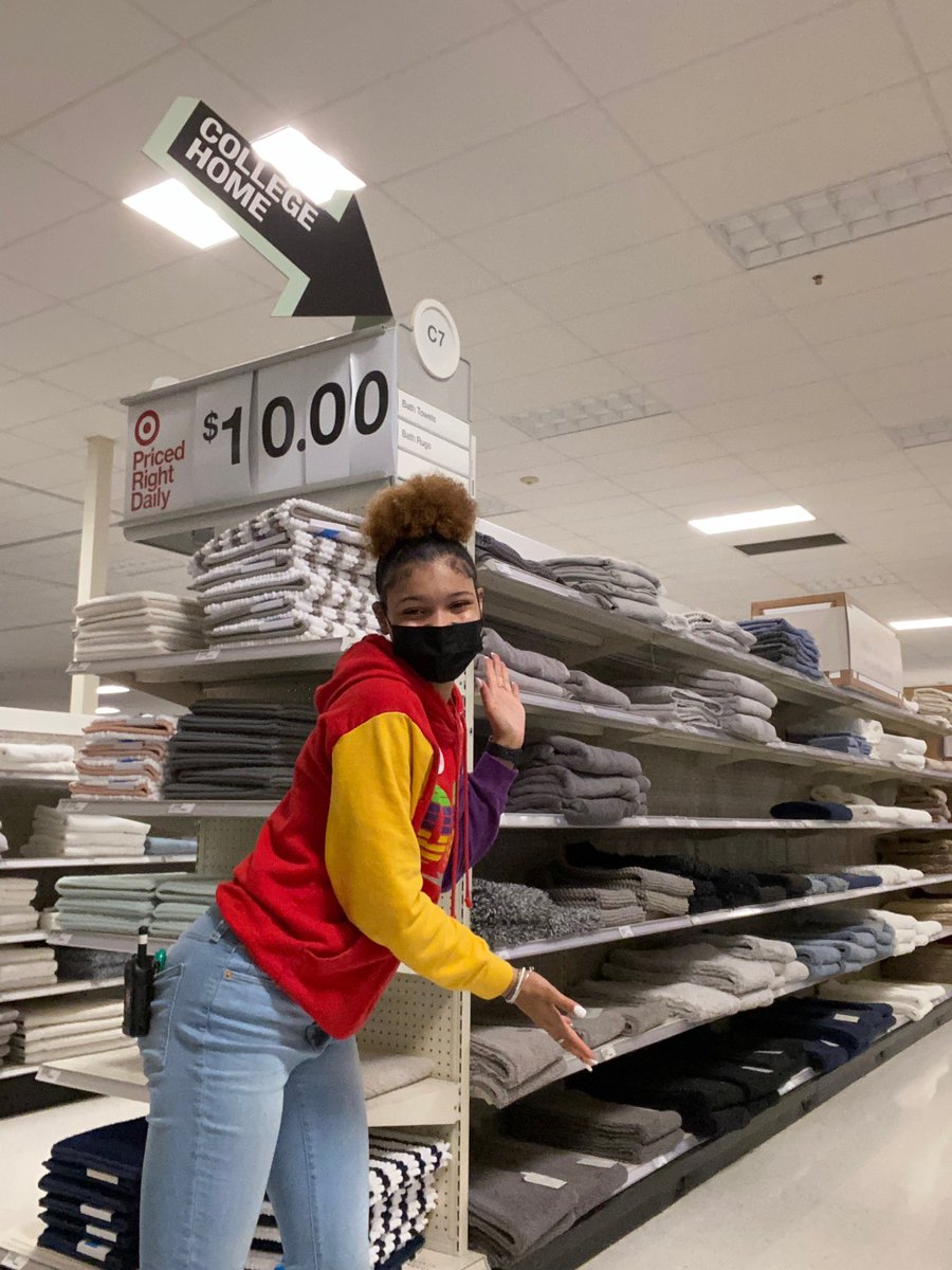 Tiffany Smith tweet media