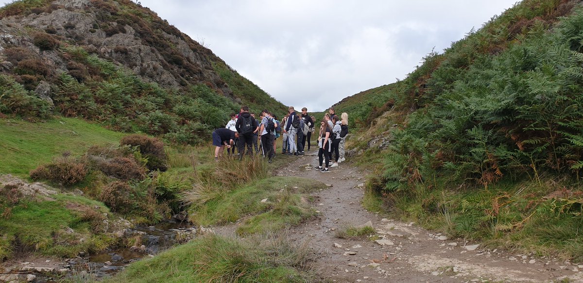 BBS_Geo's tweet photo. A few more photos from our fieldwork along Carding Mill Valley. https://t.co/Gmcawdnt12