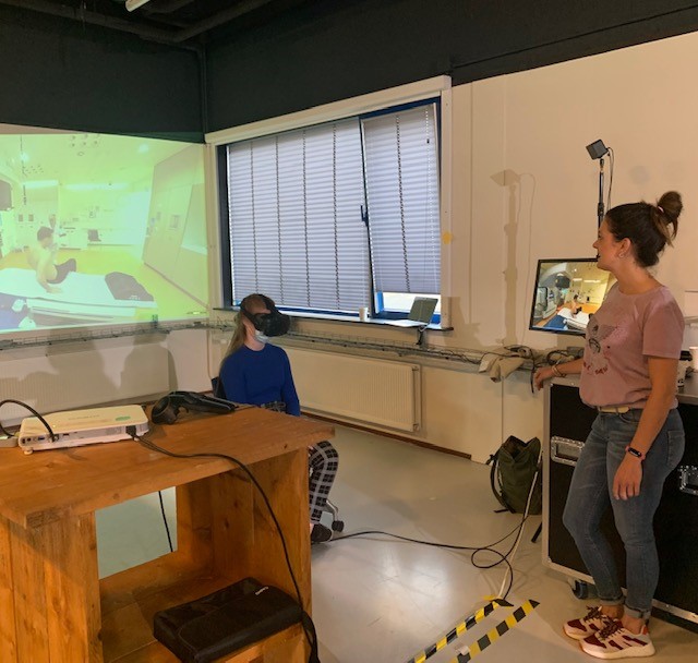 3D printen, VR, Robotica, hulpmiddelen bij douchen, het ervaren van lopen met een prothese, het was vandaag allemaal te zien en te ervaren op de Inspiratiebeurs Zorgtechnologie. Bezoekers konden kennismaken met verschillende vormen van zorgtechnologie. #wijzijnfontys