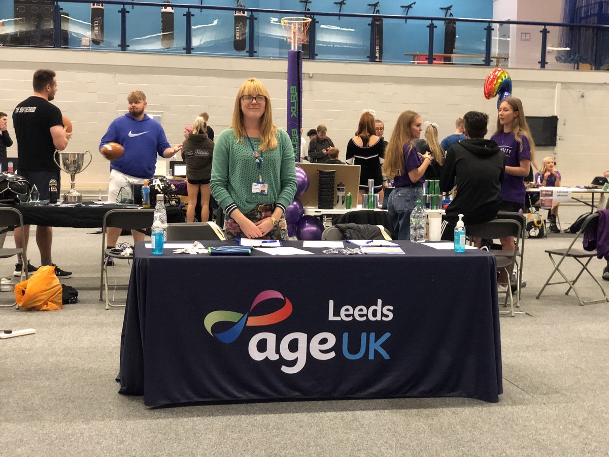 CharanjitKOsahn's tweet photo. We are at the #leedsbeckettuniversity freshers fair today and tomorrow! Come and say hi and sign up to become a volunteer!  😁 #leeds #students #volunteer #befriending #connect https://t.co/n1vxFI7qGp