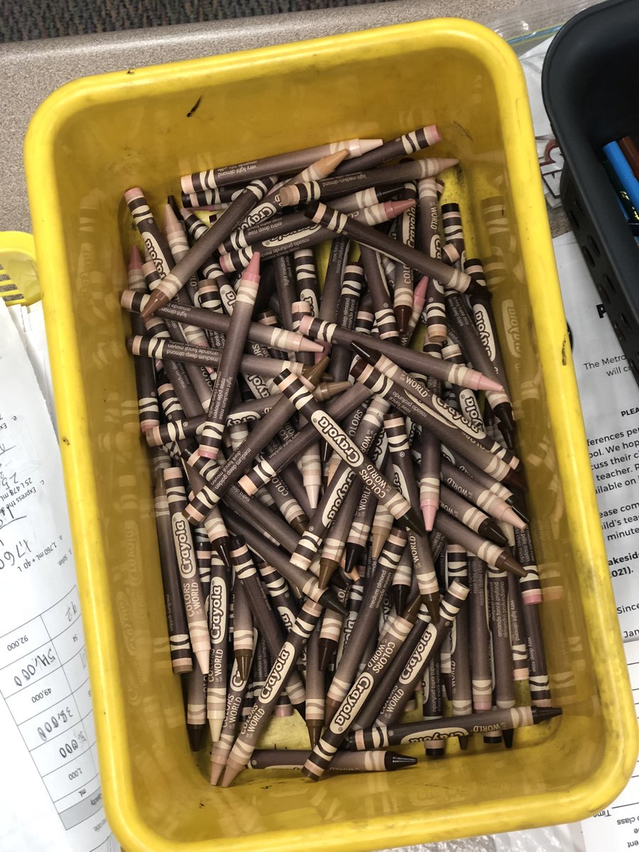 MsVincz's tweet photo. When someone generously donates @Crayola colors of the world crayons to your class, so now kids can draw characters that represent multiple races during writing workshop ! 😍 https://t.co/brioACNISy