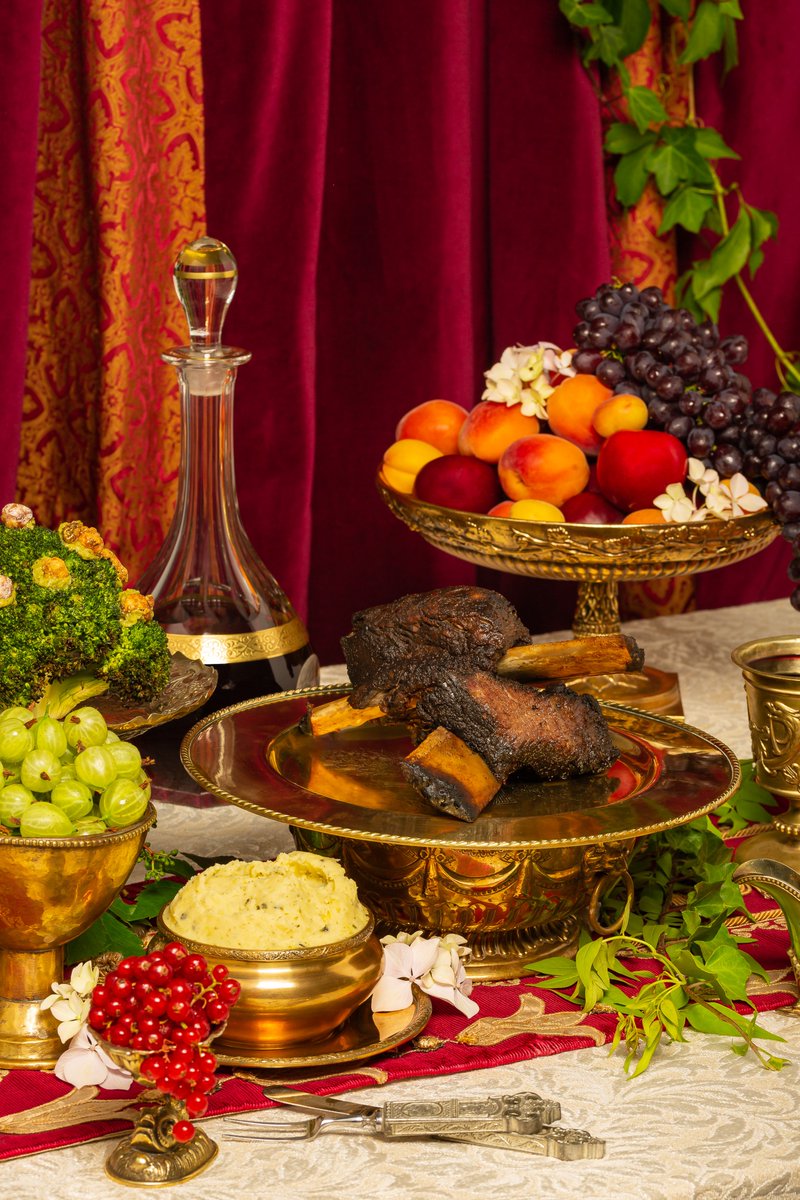 Dine like a Lannister with our main course: a dragon fire smoked beef short rib, slow cooked to perfection and dusted with Dornish spice, served with a Riverlands mash, broccoli crown and jus. You don't have to dress your table fit for a royal wedding, but it helps!