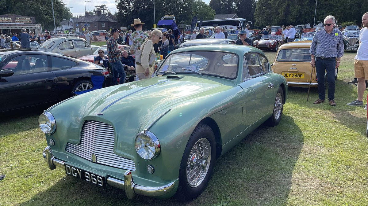 Enjoying an afternoon off at the Harpenden “Classics on the Common” event #classiccars