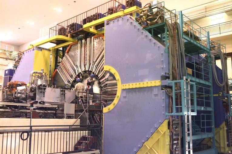 AZoQuantum's tweet image. Researchers discover #anomalous properties of high-energy #Upsilon mesons.
buff.ly/3u2Ra8m