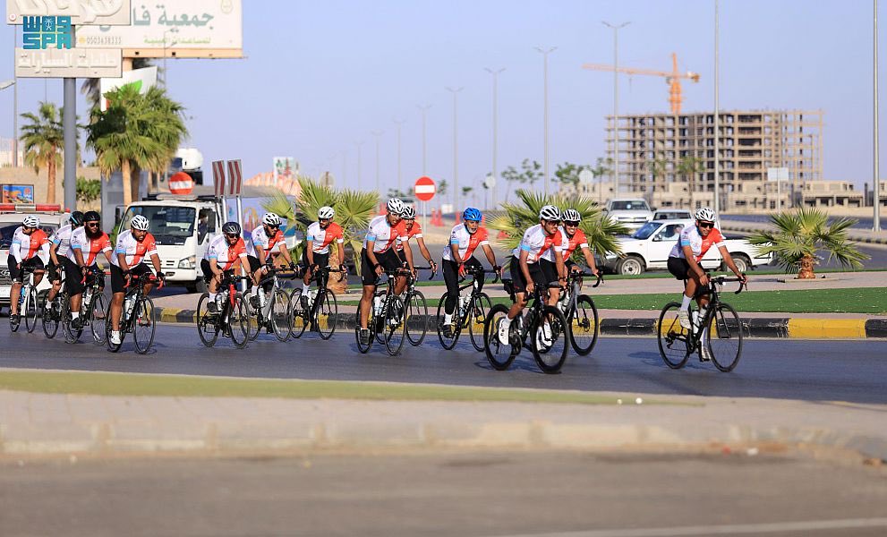 17 دراج يقومون برحلة من عنيزة إلى الدرعية احتفاء باليوم الوطني الـ 91.

#اليوم_الوطني_السعودي 

-