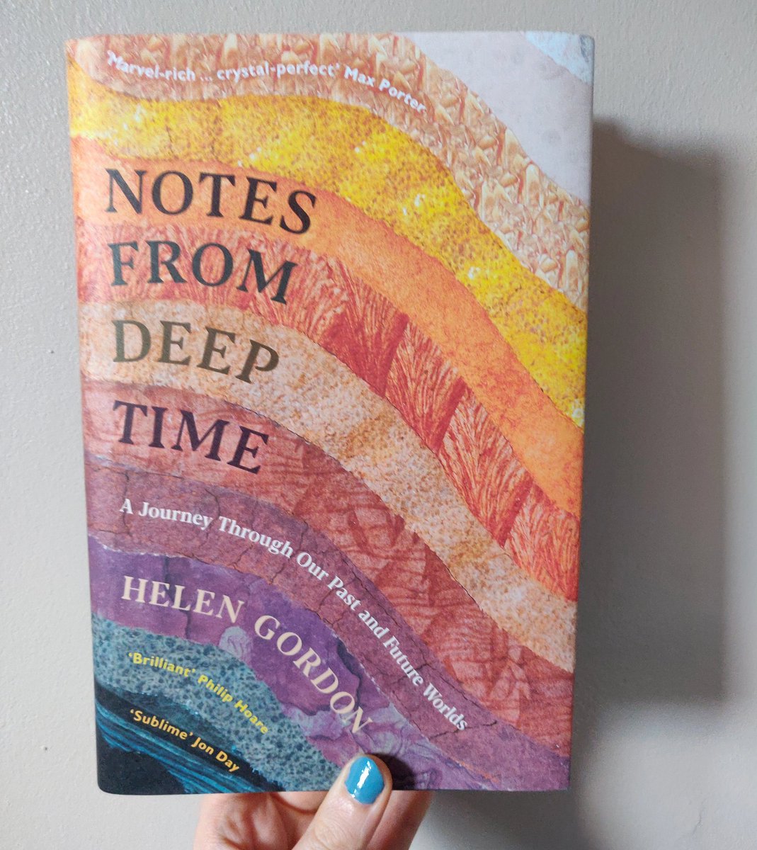ChloeLS1's tweet photo. Book Review: #NotesFromDeepTime by @helenlpgordon Fascinating. I preferred the first two parts of this book, but it was all good. Really approachable and a good introduction to geology for those (like me) with zero knowledge. Will keep my eyes peeled for glowing cats 🐈 https://t.co/RgH9mWTQmb