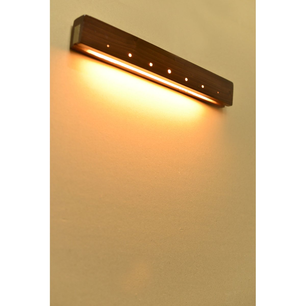 how about that?!
#wood #woodworking #woodwork #design #decor #decorate #handmade #Lights #wallart #LED #art #Architect #woodenwall #woodmade #luxury #millionaire #luxurylife