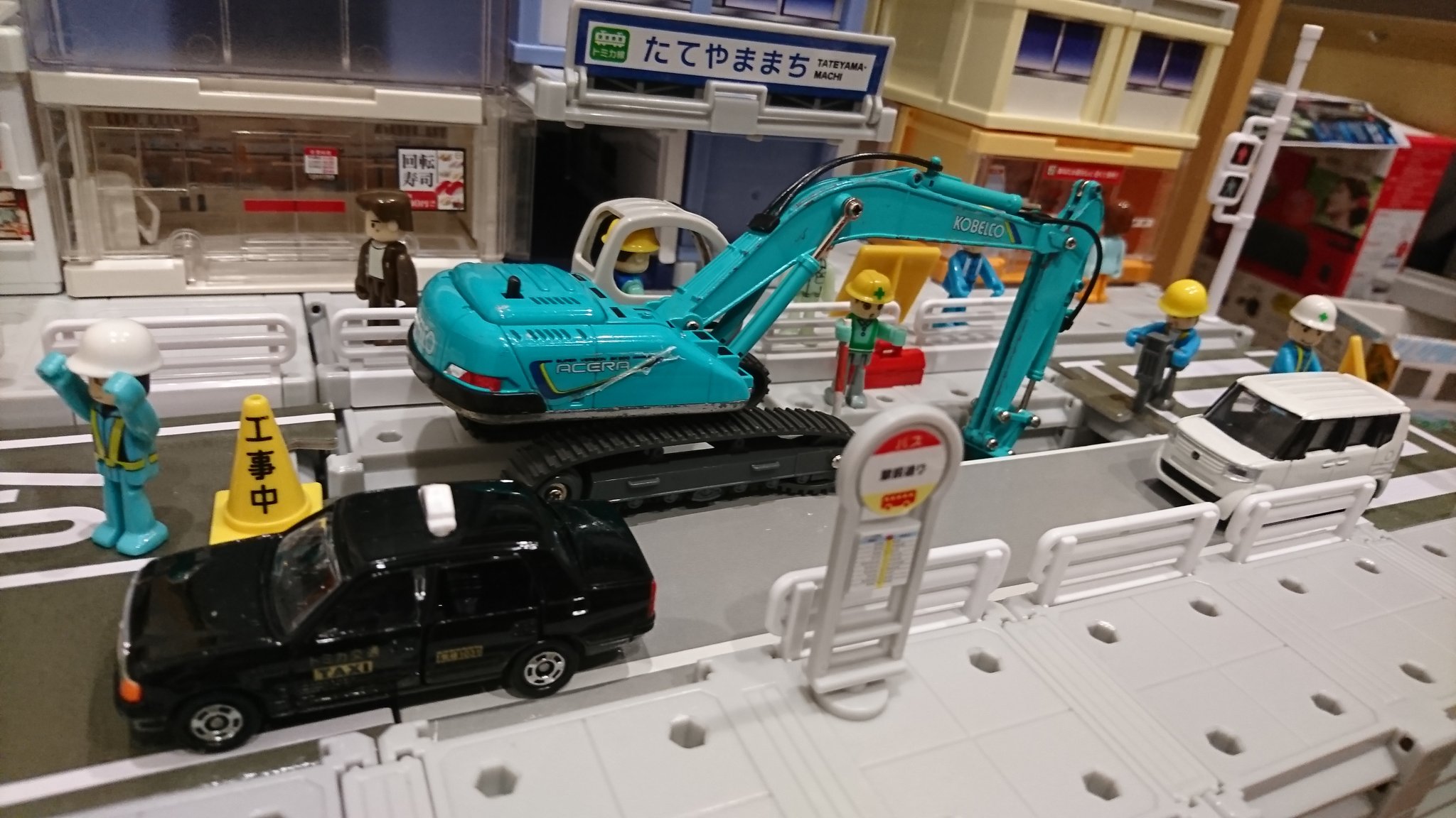 トミカ　写真に写ってる物 トミカ 写真に写ってる物