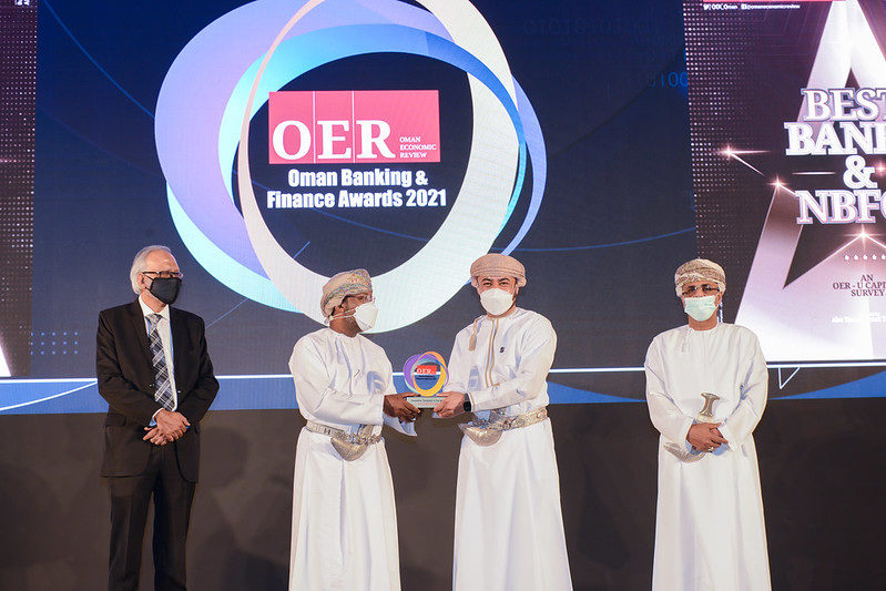 UMS_Events's tweet image. The award for &apos;Most Innovative Campaign of the Year&apos; goes to @sohar_intl. 

The theme ‘In Oman We Win’, the bank&apos;s Prize Scheme 2021 highlights the Sultanate with its distinctive touristic features, giving the bank an opportunity to complement the government’s efforts.