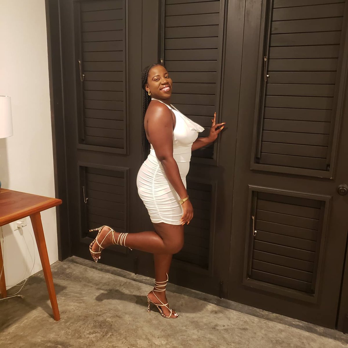 Bubbla_Vanz's tweet photo. Create in me a clean heart oh Lord and renew a right spirit within me🙏🙏🤍😍🤍
#WhiteNight 
#TreeHouseVilla 
#TreeHouseWeekend https://t.co/3wOXPS3F7E