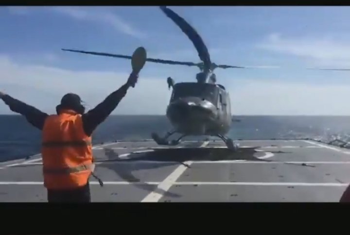 #22Sep Con profundo regocijo el Comando de <a href="/AB_Guardacostas/">Comando de Guardacostas</a> felicita a la gloriosa Tripulación de <a href="/ARB_CANB/">Comando de la Aviacion Naval Bolívariana</a> por arribar a su 58vo Aniversario, como la unidad insigne que lleva las Alas de nuestra Armada Bolivariana ¡BZ!

#NavegandoAlBicentenario