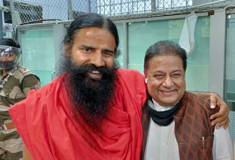 anupjalota's tweet photo. Two hrs Flight from Dehradun to Mumbai with Baba Ramdev ji.
Discussed many things and soon you will know what's cooking. https://t.co/YJ0uyKVVj2