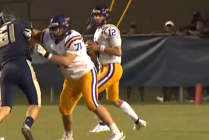 SimoneEli_TV's tweet photo. HSFB News: Daphne senior QB Kaden Pierce, who started the Trojans first 4 games, has left the school.

Gulf Shores HC Mark Hudspeth confirmed that Pierce is expected to enroll &amp; practice w/the Dolphins today. Hudspeth says Pierce will be immediately eligible. @BenThomasPreps https://t.co/OdHJaUuW9f