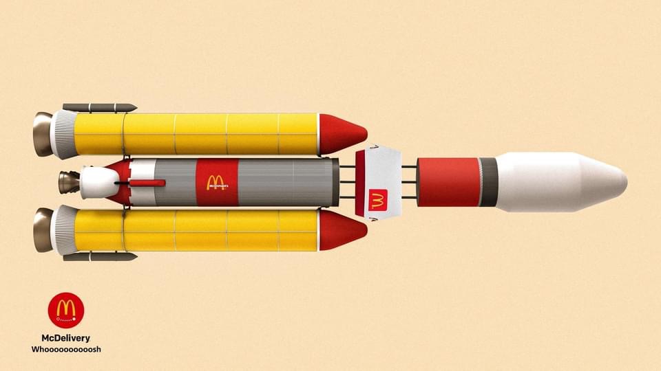 AeneasCom's tweet photo. #mcdonalds mostrando el sonido de la velocidad en su nueva campaña.
#elpoderentusmanos https://t.co/L6fN0o14Pm
